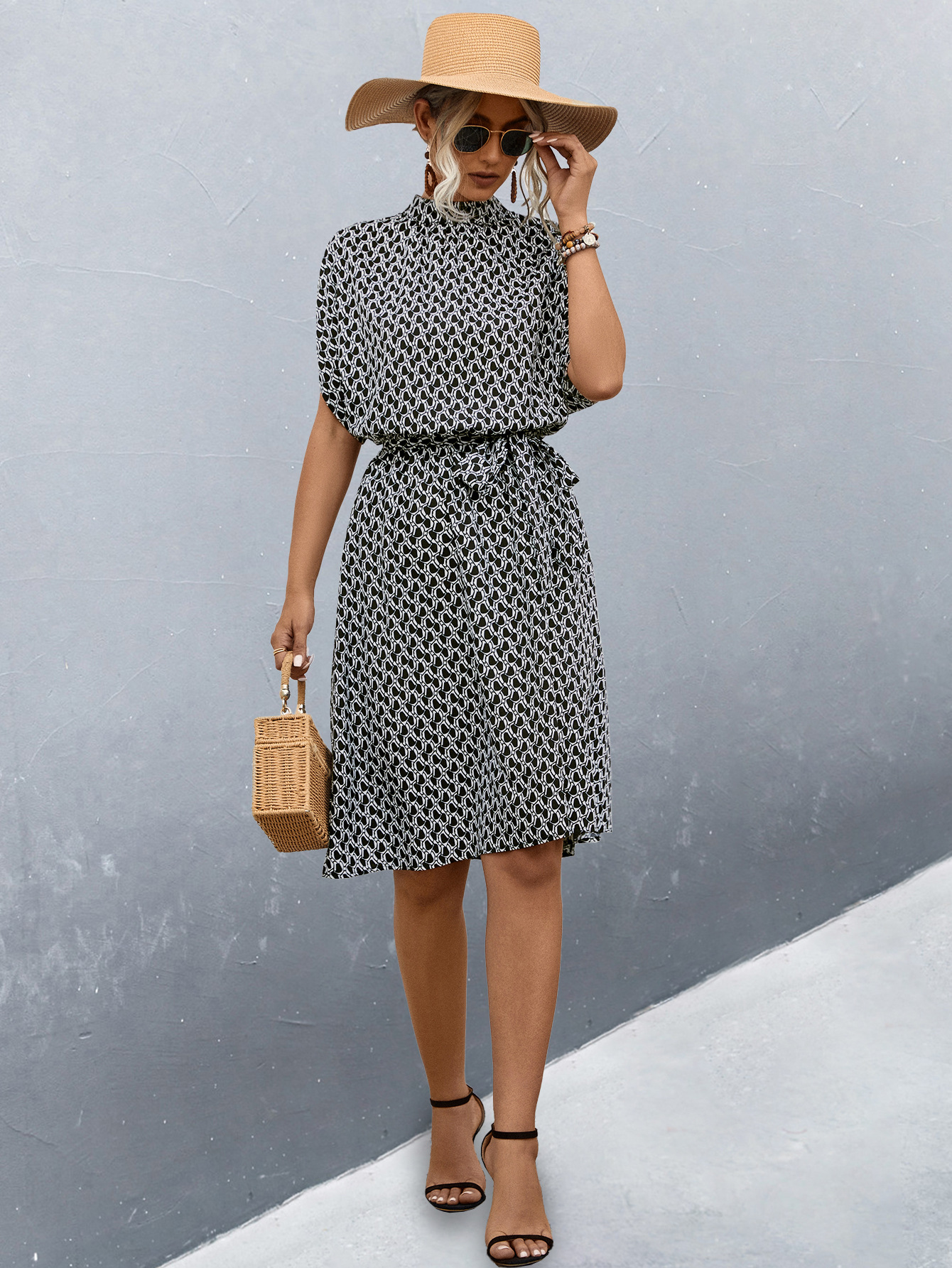 Allover-Print-Gürtelkleid Für Frühling Und Sommer