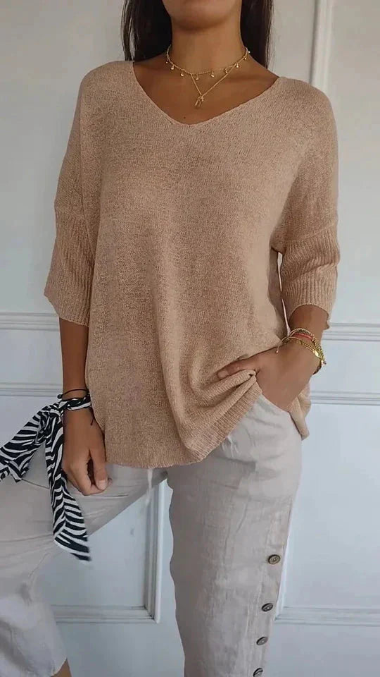 Comfortable Women's Knit Top with V-Neck Chiara