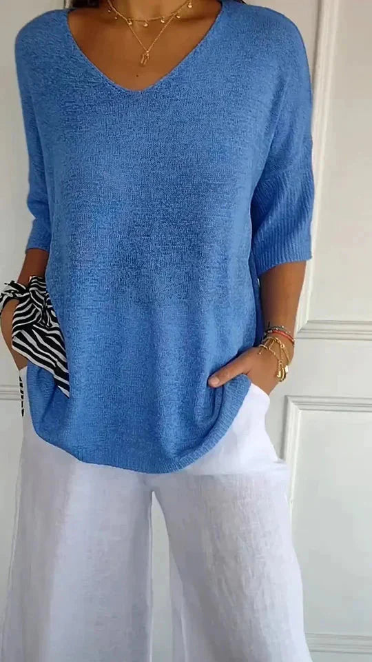 Comfortable Women's Knit Top with V-Neck Chiara
