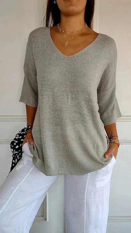 Comfortable Women's Knit Top with V-Neck Chiara