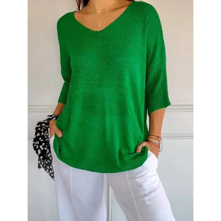 Comfortable Women's Knit Top with V-Neck Chiara