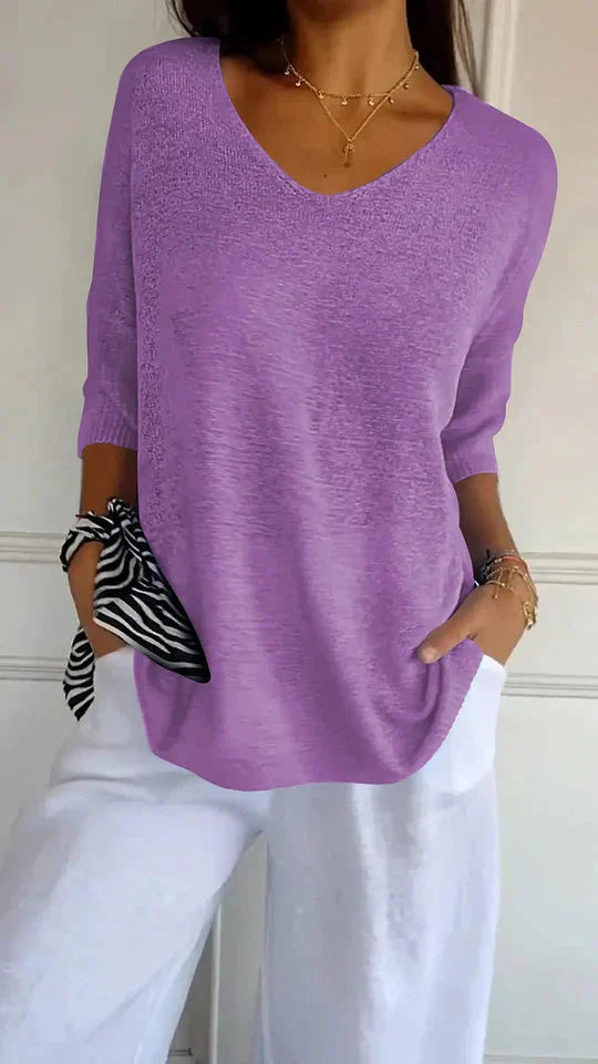 Comfortable Women's Knit Top with V-Neck Chiara