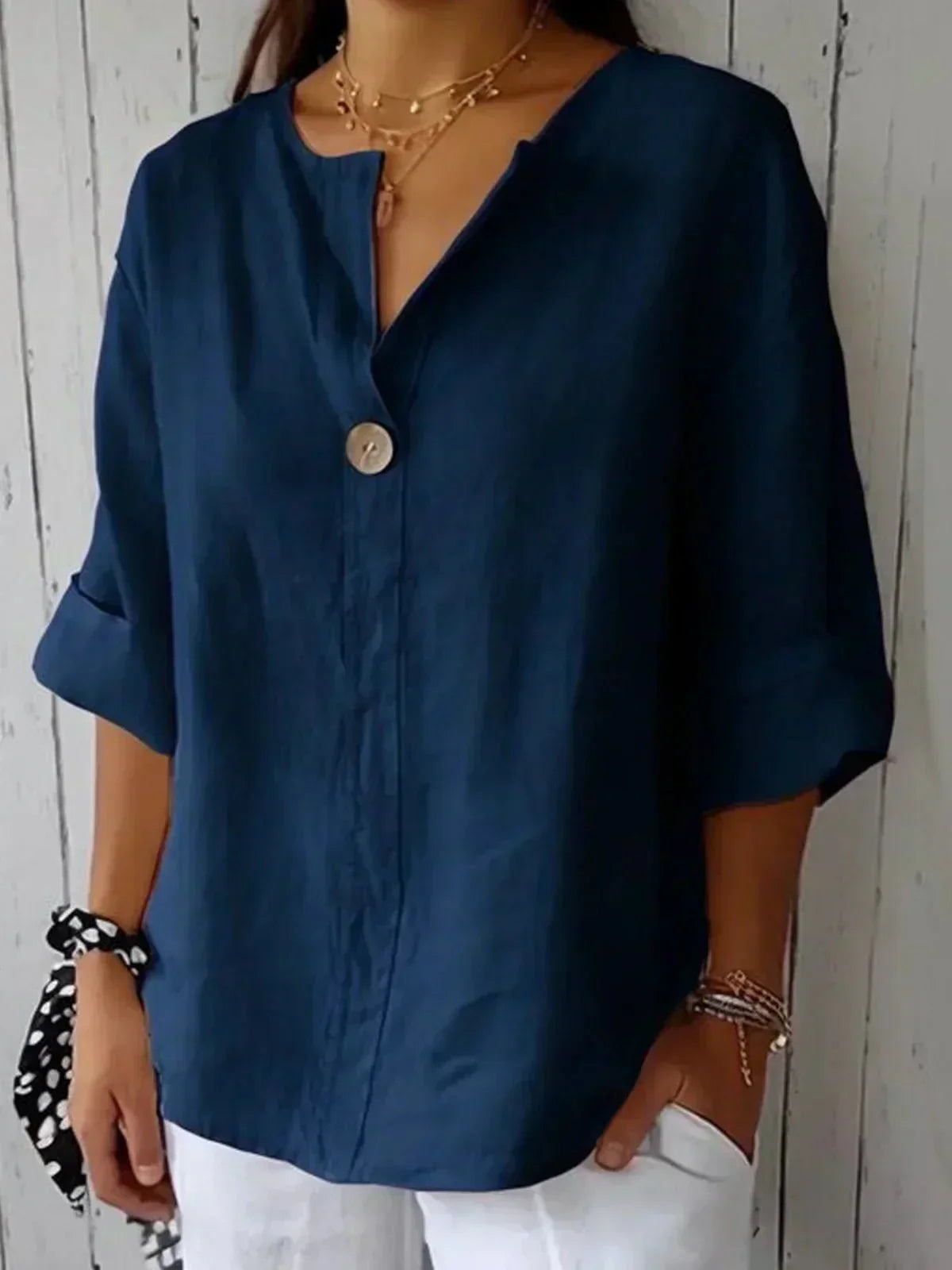 Women's Lindala Top | Casual V-Neck Shirt for Every Occasion
