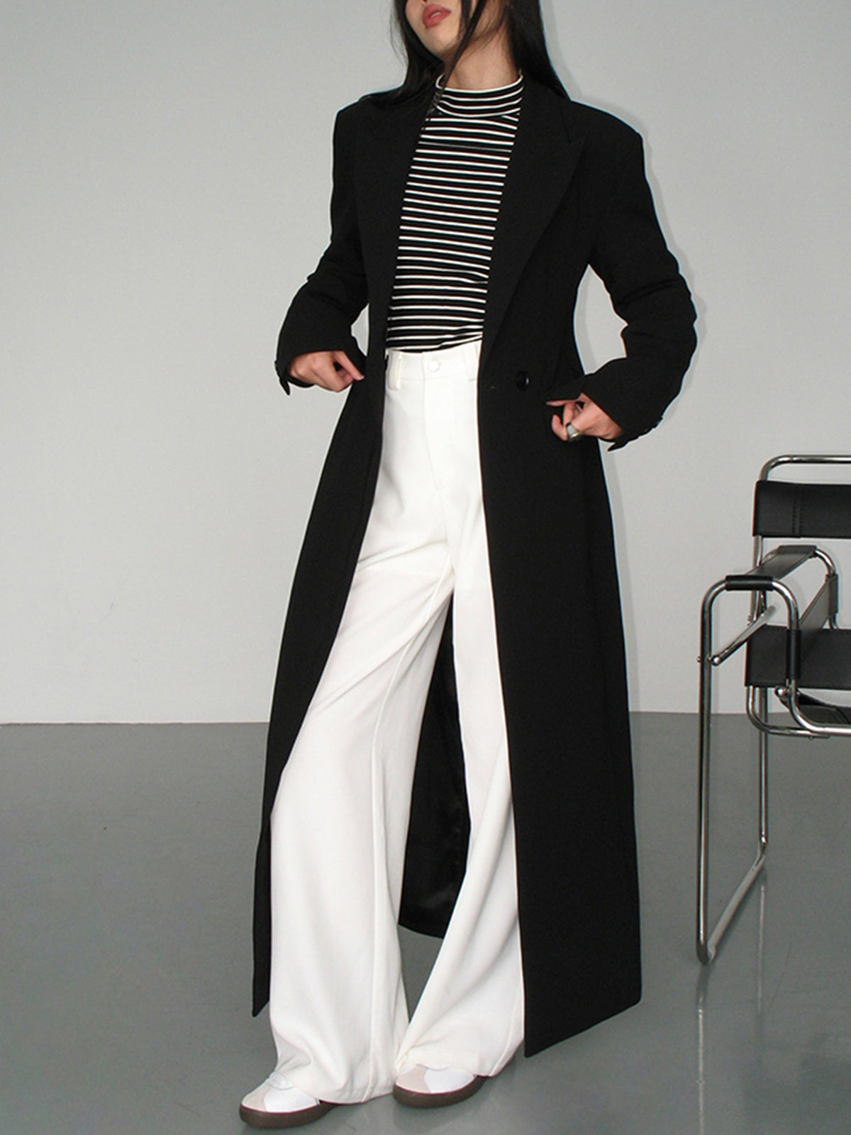 Damen Trenchcoat Lang – Eleganter Übergangsmantel im klassischen Design