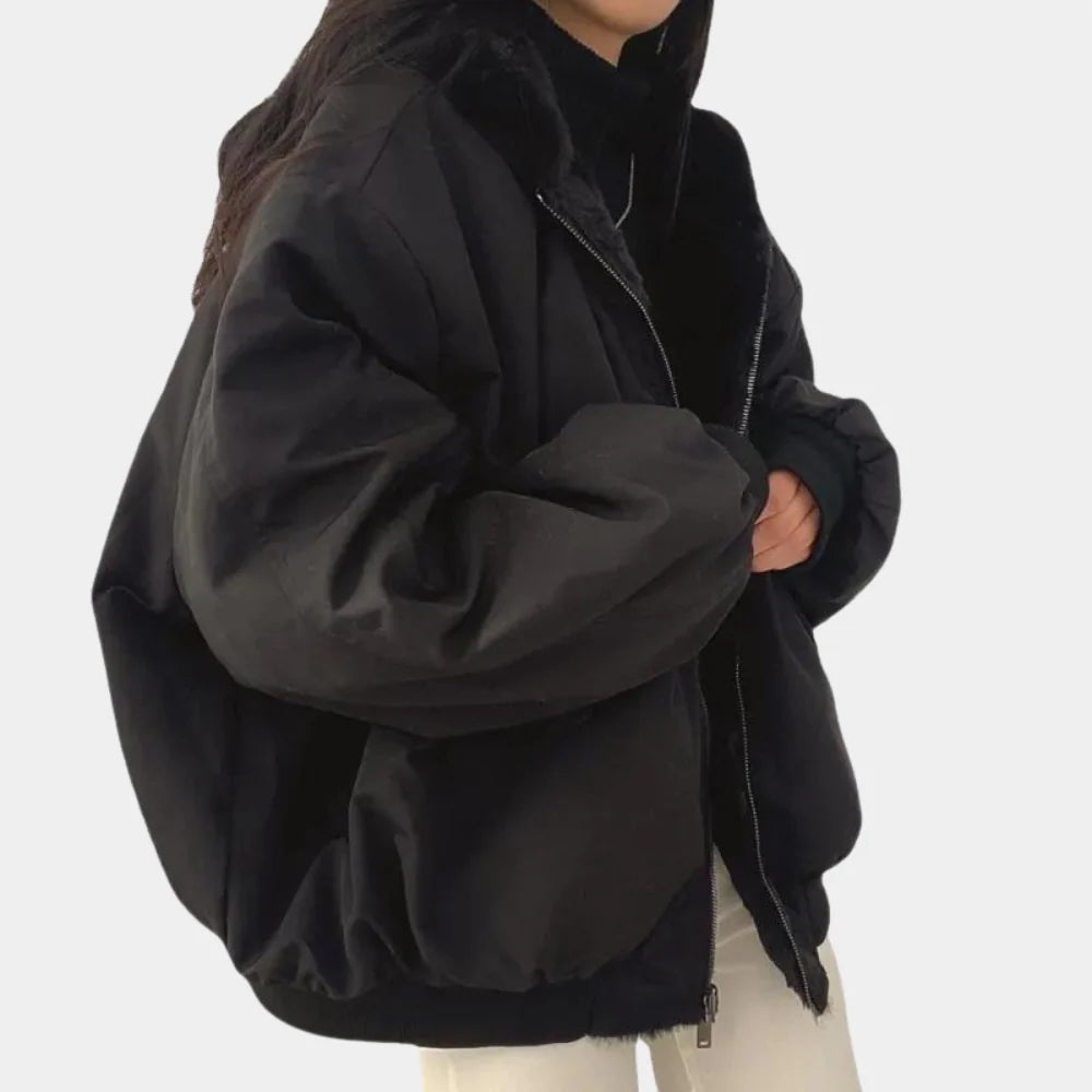 Women's winter coat with hood – warm, stylish & versatile