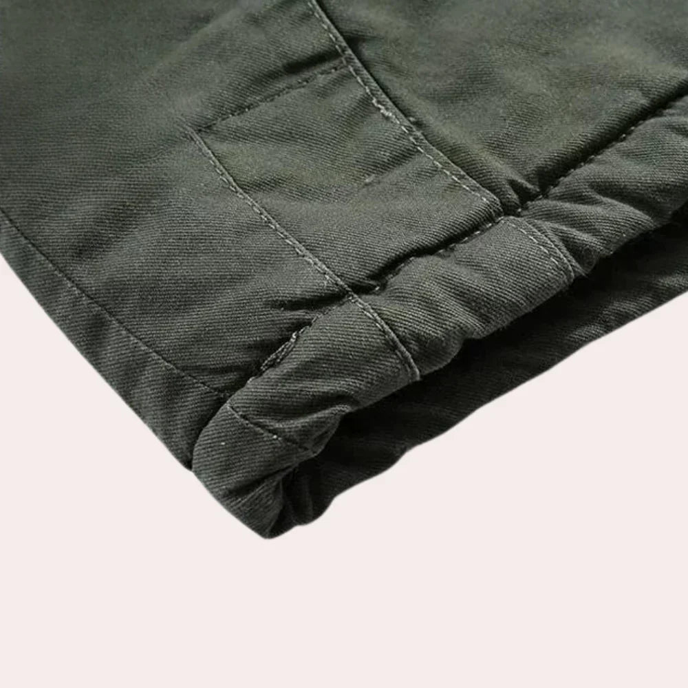 Herren Winterjacke mit Kapuze – Stylisch & Warm für kalte Tage