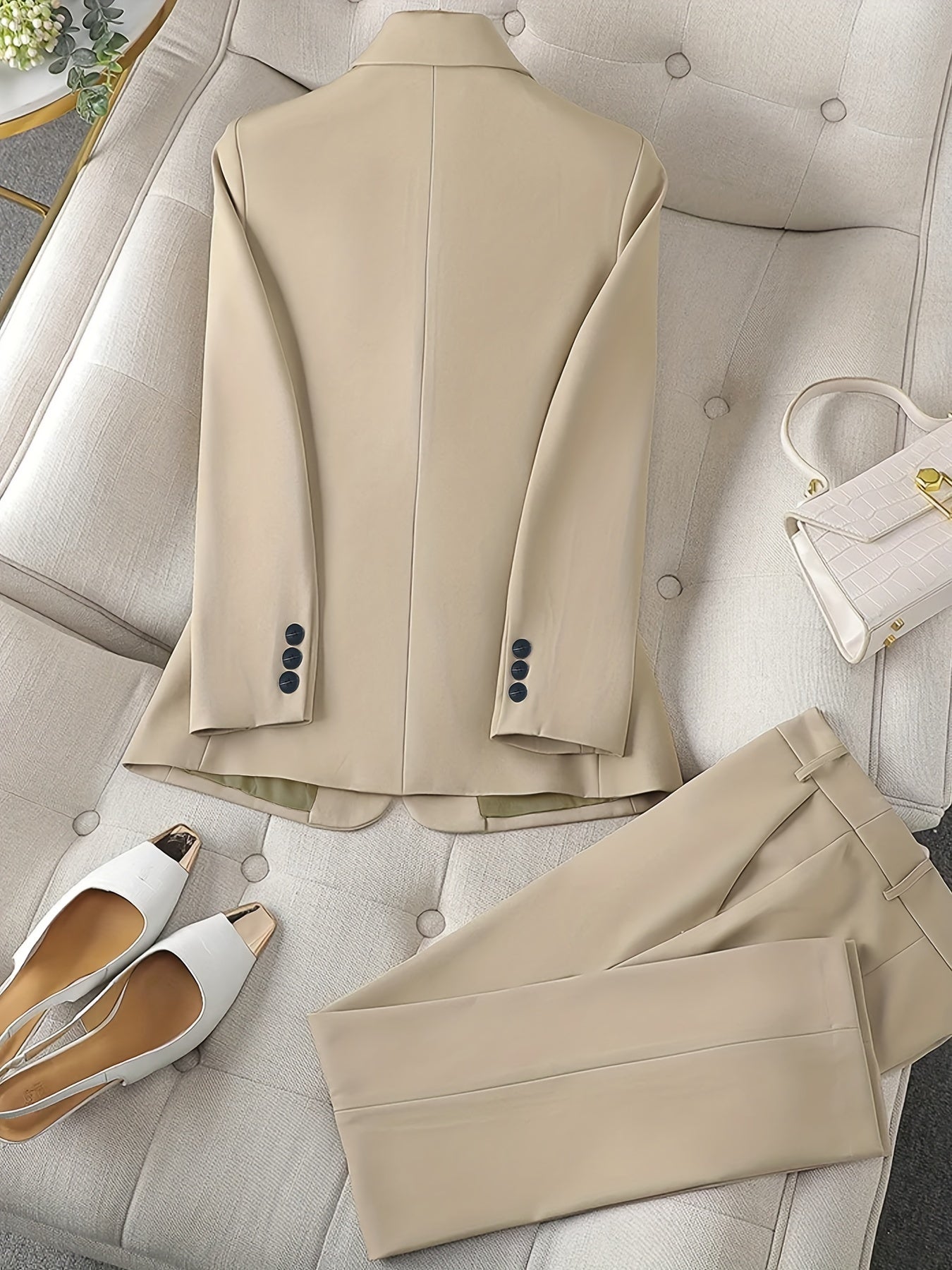 Hosenanzug Damen – Blazer Set mit Reverskragen im klassischen Stil