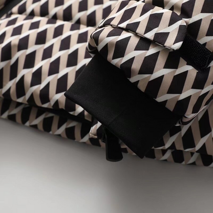 Damen Daunen Steppjacke mit Gürtel – Taillierte Winterjacke