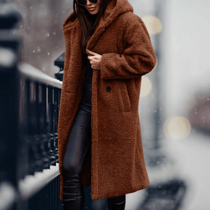 Women's coat with hood – faux fur & elegant winter style