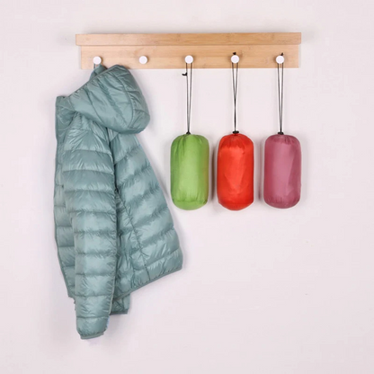 Women's ultralight puffer jacket with hood – foldable quilted jacket for travel