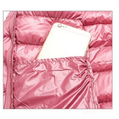 Women's ultralight puffer jacket with hood – foldable quilted jacket for travel