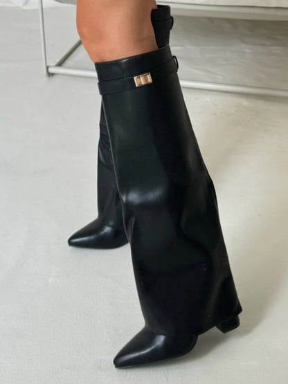 Damen Stiefel – Kniehoch mit weitem Schaft & Blockabsatz