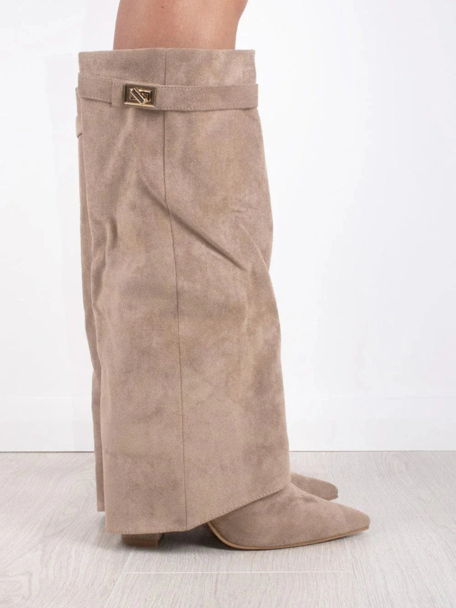 Damen Stiefel – Kniehoch mit weitem Schaft & Blockabsatz