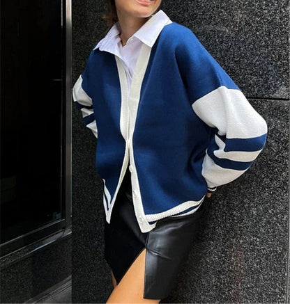 Women's knitted cardigan V-neck – loose cardigan in modern design