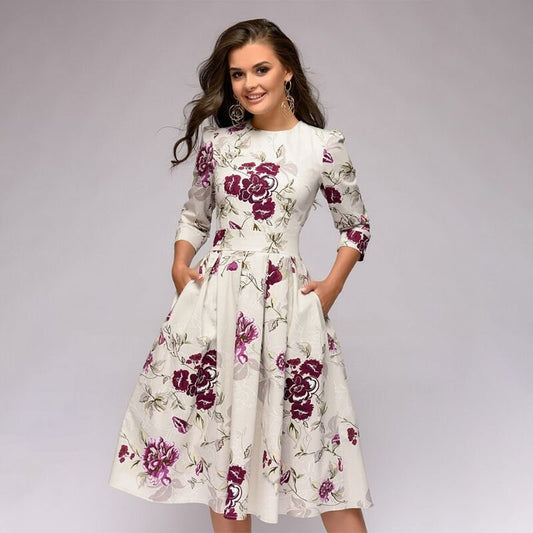 Geblümtes Damenkleid | Elegantes Blumenkleid für besondere Anlässe