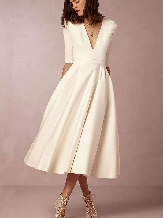Hannelore | Elegant Women's Jumpsuit with V-Neck | Stylish, Comfortable & Versatile