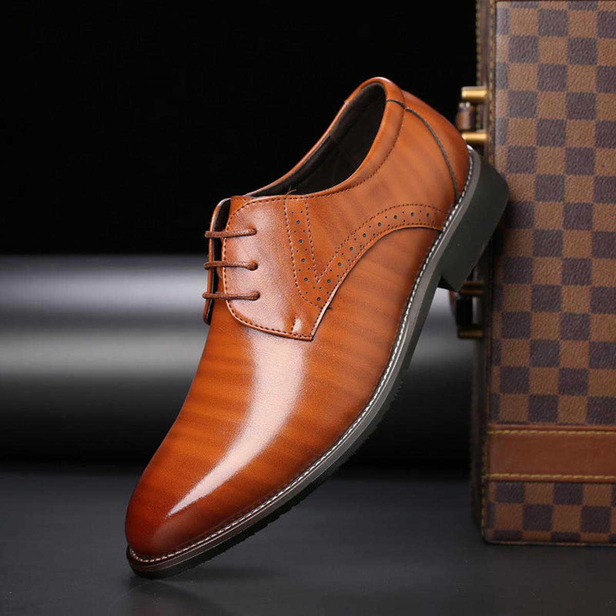 Herren Brogues – Elegante Leder Schnürschuhe für Business & Anlass