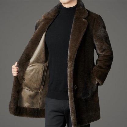 Men's Fur Coat – Single-Breasted Cut with Elegance