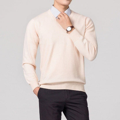 Men's cashmere sweater – V-neck and fine knit