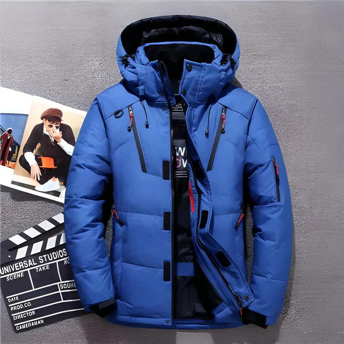 Herren Winterjacke mit Kapuze – Wasserabweisend & Gefüttert