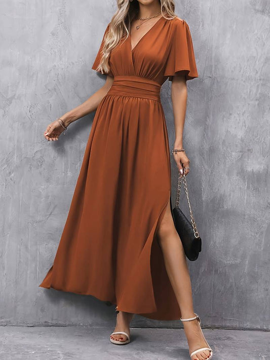 Juliet | Elegantes Kleid mit Rüschenkragen und plissierter Taille | Feminin, stilvoll & vielseitig