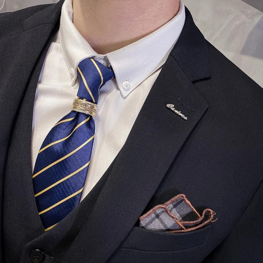 Leon | Herren-Dreiteiler mit klassischem Schnitt – elegant, vielseitig und stilvoll