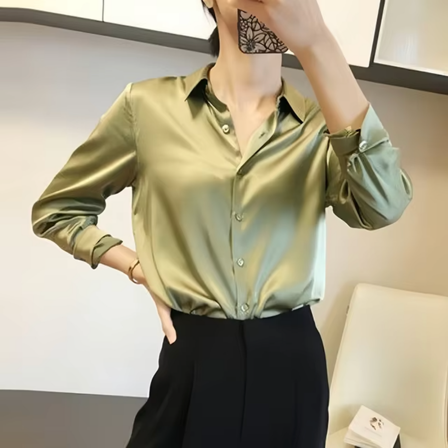 Paige | Elegante Damen-Satinbluse | Luxuriös, stilvoll & vielseitig